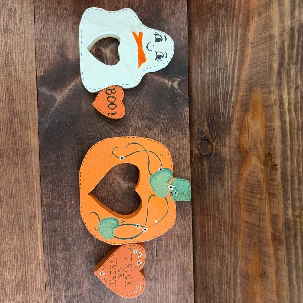 Handcrafted Bob & Zenna Meeks Wooden Ghost Pumpkin Halloween Shelf Sitter Set